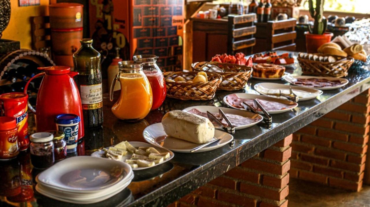 A Mi Manera Pousada , Cerveja Propria E Bistro ! 브루마지뉴 외부 사진